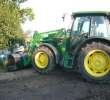 John Deere 5080 R w akcji ziemia