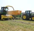 Sieczkarnia John Deere 7350 + Ciągnik 6930 + Przyczepa Joskin 20000 TRC