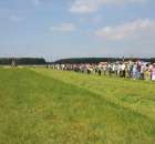 Widownia pokazu maszyn 21-22 Maj Kąkolewo