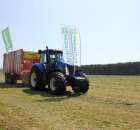 Pottinger przyczepa silosowa Jumbo 7210 + Ciągnik New Holland T8040