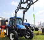 Ciągnik marki New Holland