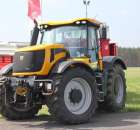 Ciągnik JCB Fastrac 8250