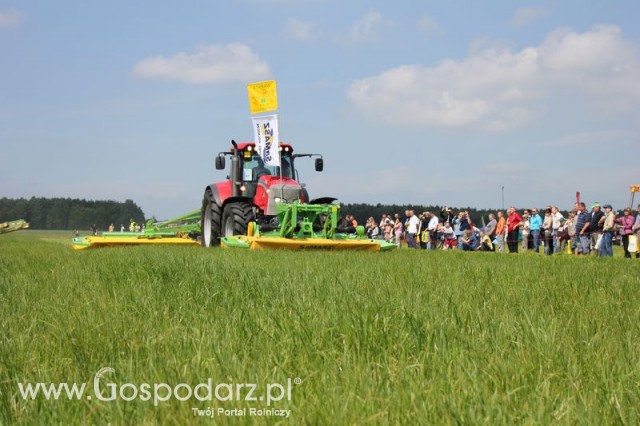 Kosiarka Bębnowa SaMasz KDF 300 i gigaCUT + Ciągnik McCORMICK TTX190 XtraSpeed