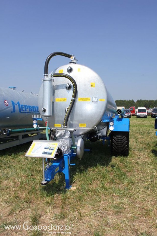 Wóz asenizacyjny marki Meprozet