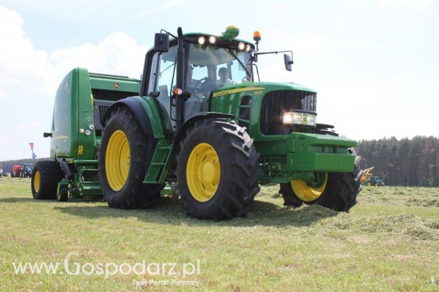 Praso zwijarka John Deere 845 + Ciągnik John Deere 6630