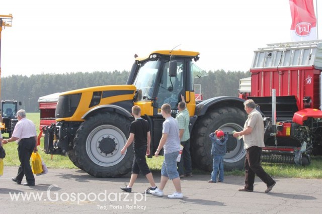 Ciągnik JCB Fastrac 8250