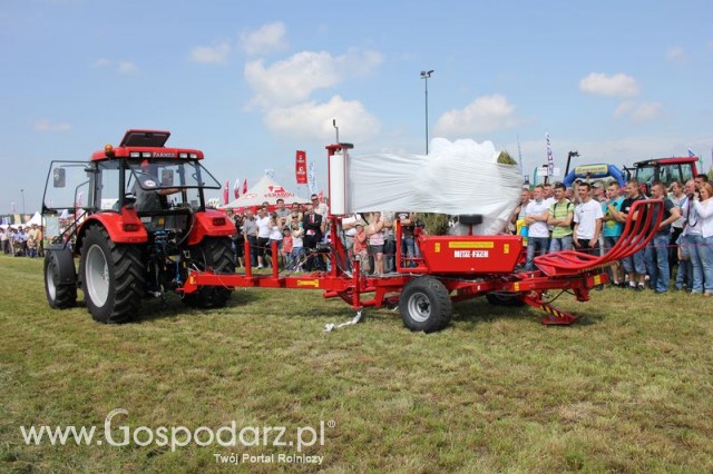 Owijarka do bel Metal-fach Z593 + Ciągnik Farmer F5-12277s