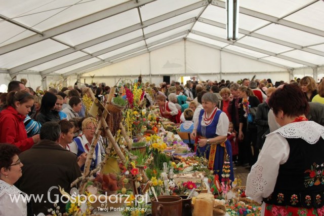 Fotoreportaż z prezentacji stołów wielkanocnych Wojbórz 2011