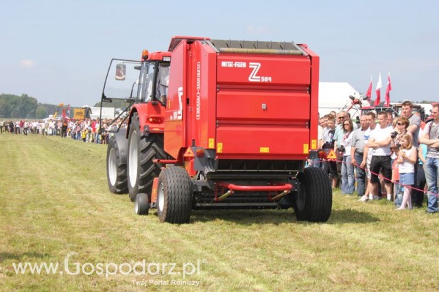 Prasa Zwijająca Metal-Fach Z589/2 + Ciągnik Farmer F5-12277S