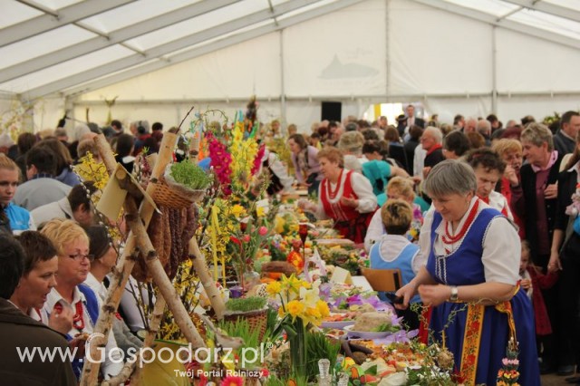 Fotoreportaż z prezentacji stołów wielkanocnych Wojbórz 2011