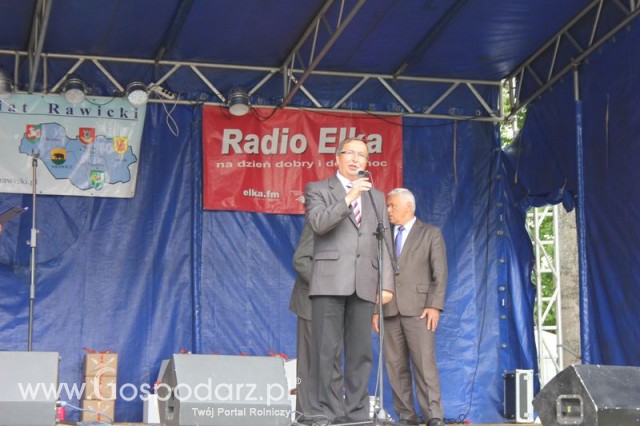 Wizytacja gości na stoiskach wystawców