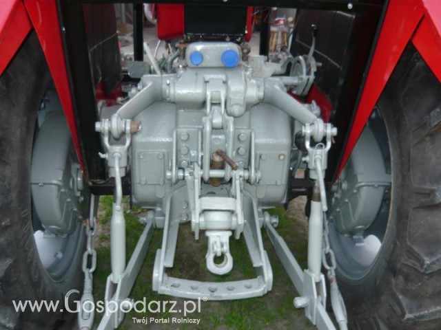 Pomalowany podnośnik tyłek ursuska;p