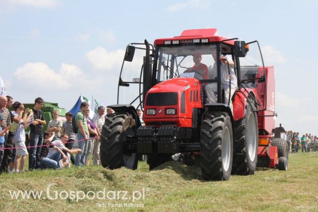 Prasa Zwijająca Metal-Fach Z589/2 + Ciągnik Farmer F5-12277S