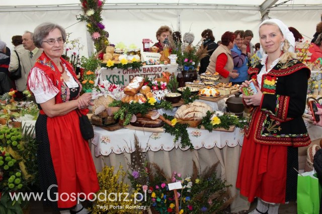 Fotoreportaż z prezentacji stołów wielkanocnych Wojbórz 2011