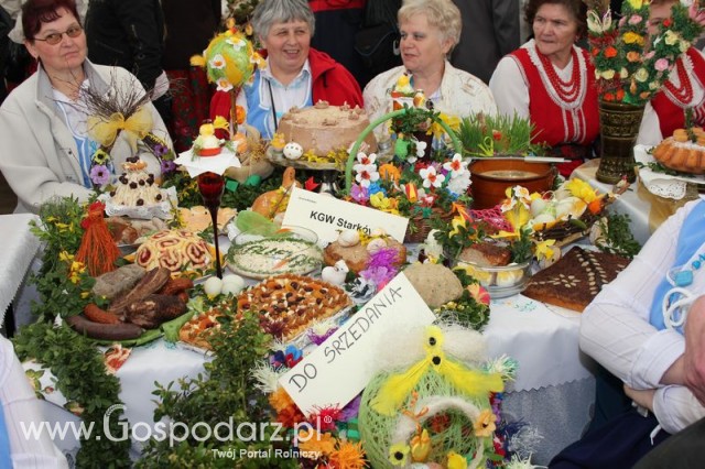 Fotoreportaż z prezentacji stołów wielkanocnych Wojbórz 2011