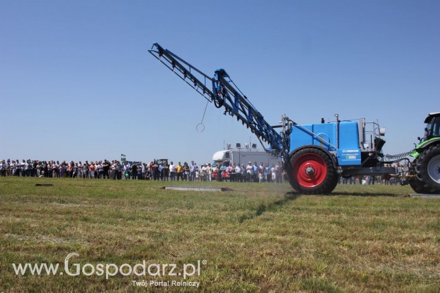 Pokazy opryskiwaczy - Opolagra 2012 - 38