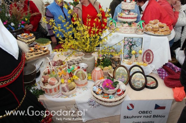 Fotoreportaż z prezentacji stołów wielkanocnych Wojbórz 2011