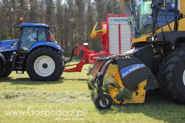 Pottinger przyczepa silosowa Jumbo 7210 + Ciągnik New Holland T8040 + Sieczkarnia New Holland FR9090