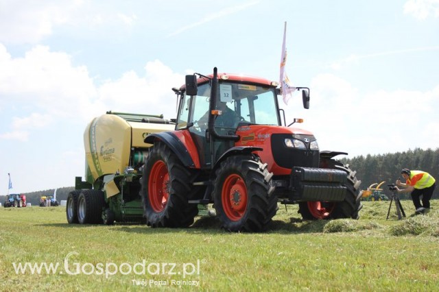 Prasa Krone fortima V 1500 MC + Ciągnik Kubota M108S Dual Speed