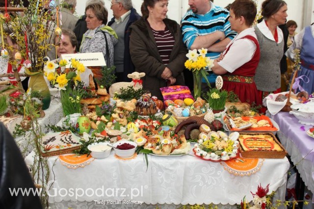Fotoreportaż z prezentacji stołów wielkanocnych Wojbórz 2011