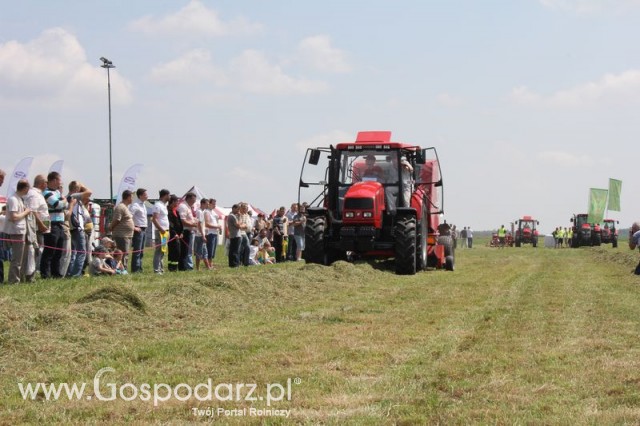 Prasa Zwijająca Metal-Fach Z589/2 + Ciągnik Farmer F5-12277S