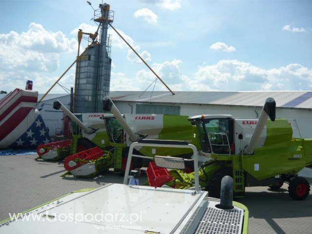 2X CLAAS  TUCANO 320 I AVERO 160