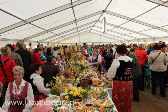 Fotoreportaż z prezentacji stołów wielkanocnych Wojbórz 2011