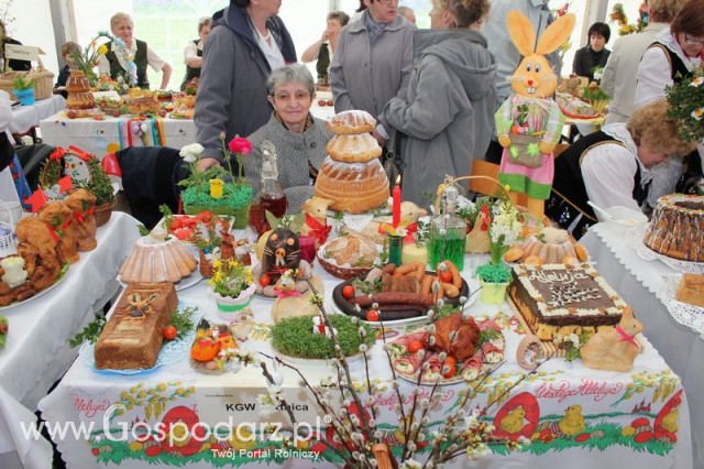 Fotoreportaż z prezentacji stołów wielkanocnych Wojbórz 2011