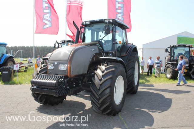 Ciągnik rolniczy Valtra