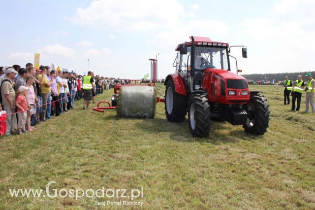 Owijarka do bel Metal-fach Z593 + Ciągnik Farmer F5-12277s