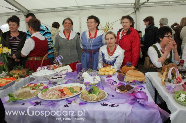 Fotoreportaż z prezentacji stołów wielkanocnych Wojbórz 2011