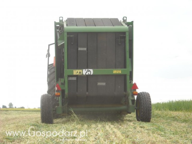 Prasa John Deere 540