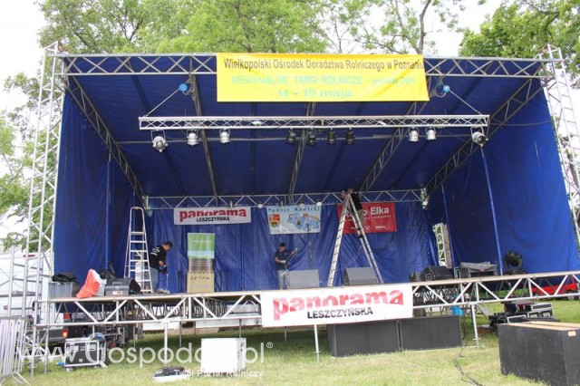 Wizytacja gości na stoiskach wystawców