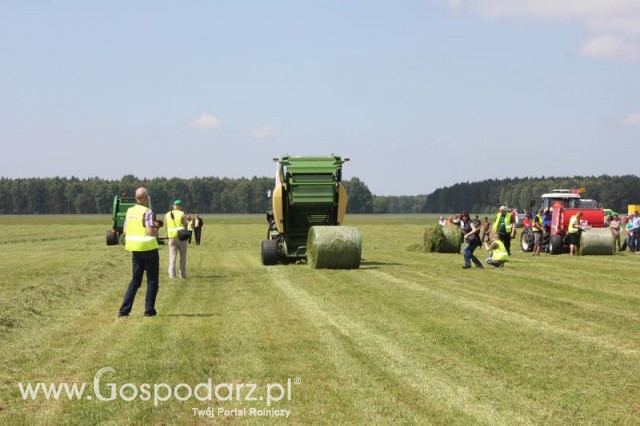 Prasa Krone fortima V 1500 MC + Ciągnik Kubota M108S Dual Speed