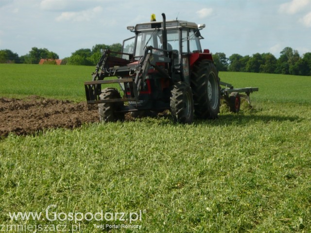 Ursus 1014 w akcji Orka 2011