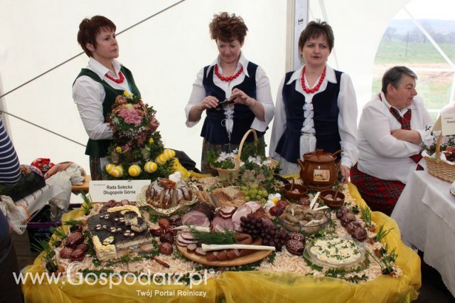 Fotoreportaż z prezentacji stołów wielkanocnych Wojbórz 2011