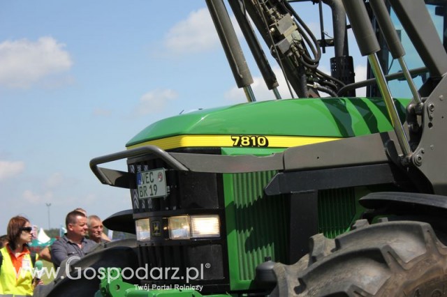 Ciągnik John Deere 7810