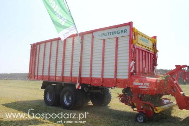 Pottinger przyczepa silosowa Jumbo 7210 + Ciągnik New Holland T8040