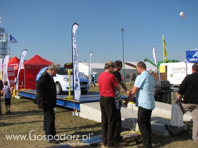 Zdj. - 582 - MIARY I WAGI Tomasz Kogut Sp.j.