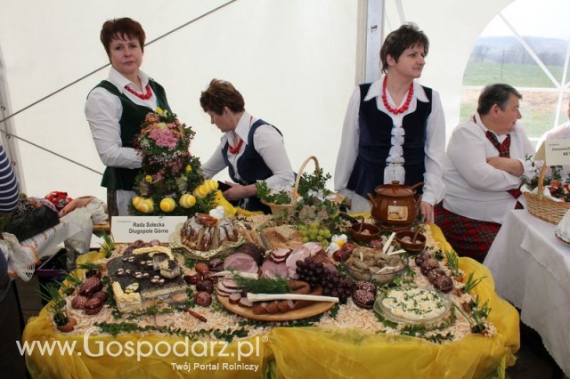 Fotoreportaż z prezentacji stołów wielkanocnych Wojbórz 2011