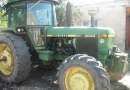 John Deere 4040