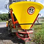 Rozsiewacz soli, piasku, nawozu do Traktorka, Minitraktorka