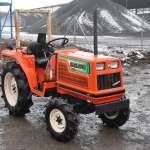 Traktorek Hinomoto N209D 4x4
