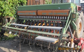 SIEWNIK AMAZONE D8 SUPER