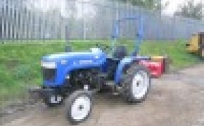 Traktorek ogrodniczy EUROPARD 200 + kosiarka