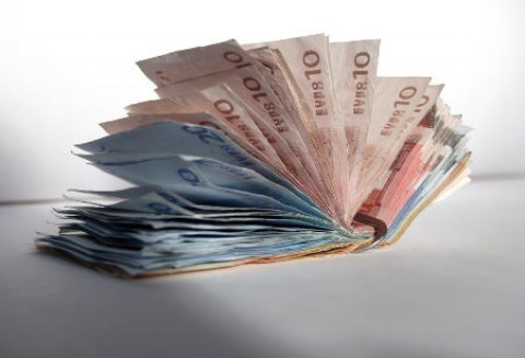 Blisko 7,7 miliarda złotych przekazała ARiMR rolnikom w ramach dopłat bezpośrednich za 2010r.