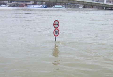 Trwa kolejny nabór wniosków o wsparcie na odbudowę gospodarstw zniszczonych przez powodzie