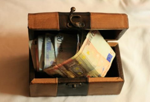 Ponad milion rolników otrzymało z ARiMR dopłaty bezpośrednie za 2010 roku