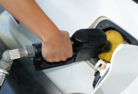 Dlaczego paliwo jest takie drogie?