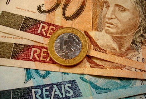 476 tys. rolników otrzymało z ARiMR 760 mln zł w w ramach realizacji dopłat ONW za 2011 r.